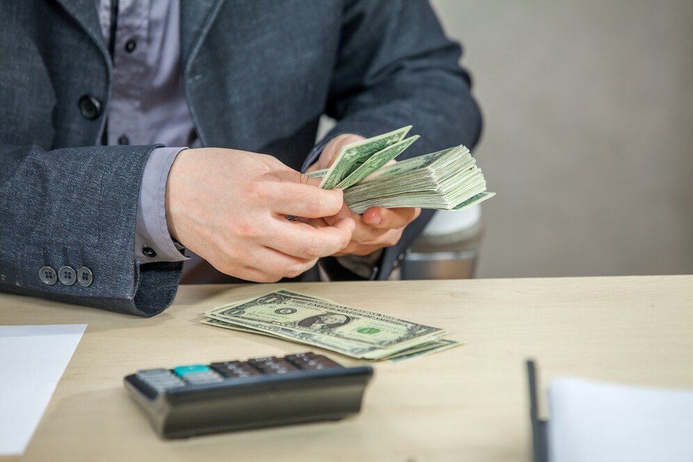 Don’t Get Misled by Fancy Names: What Settle Loan Does That ‘Expert Panels’ Don’t