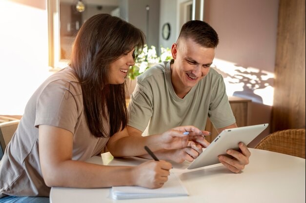 Why Every Borrower Needs an Expert Panel During Financial Crisis