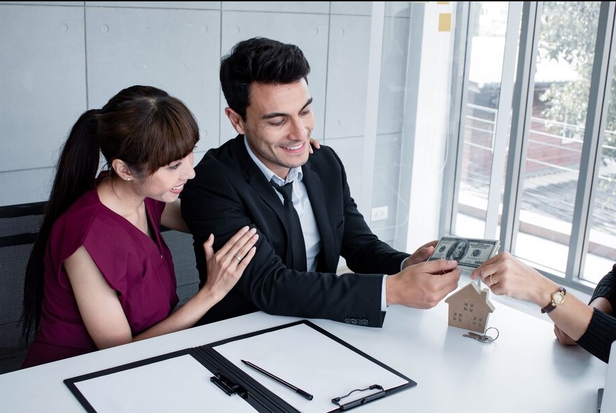 How Loan Settlement Companies Save You from Legal Action