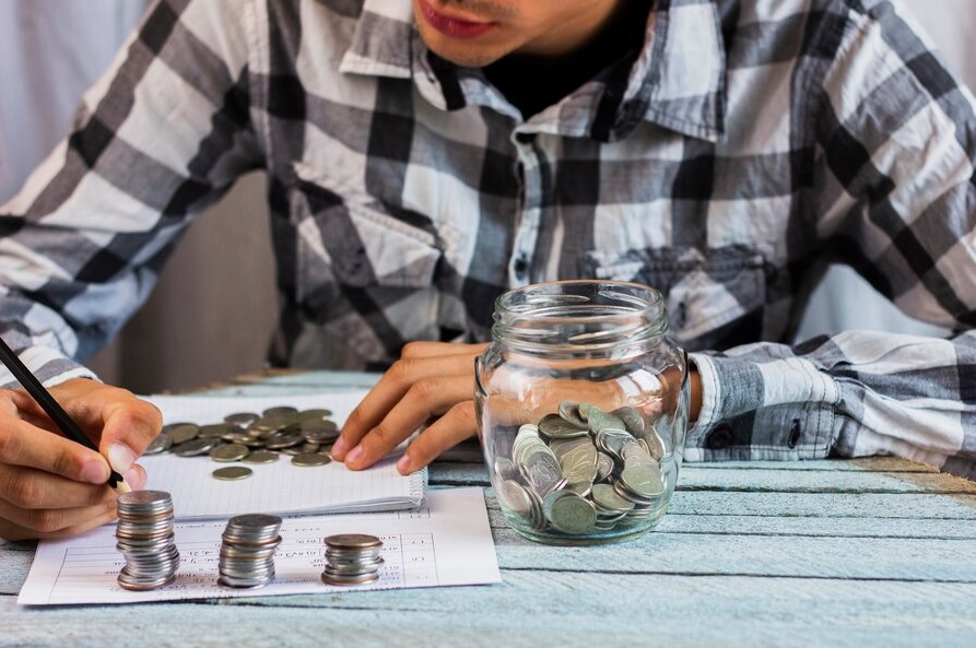 Why Salaried Borrowers Are Opting for Personal Loan Settlements