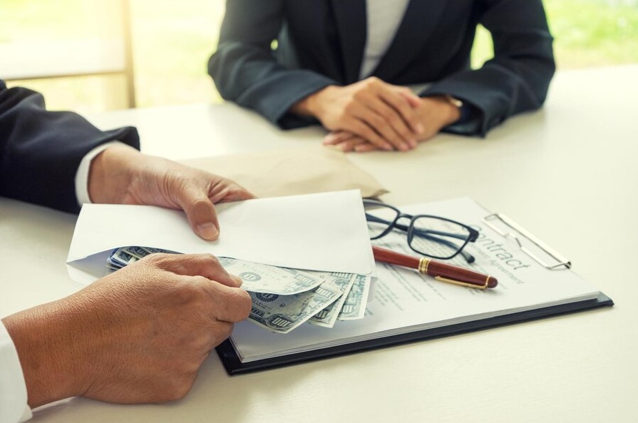 How Expert Panel Helps You Resolve Credit Card Debt Quickly