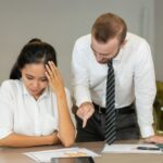 Benefits of Consulting an Expert Panel for Personal Loan Settlement