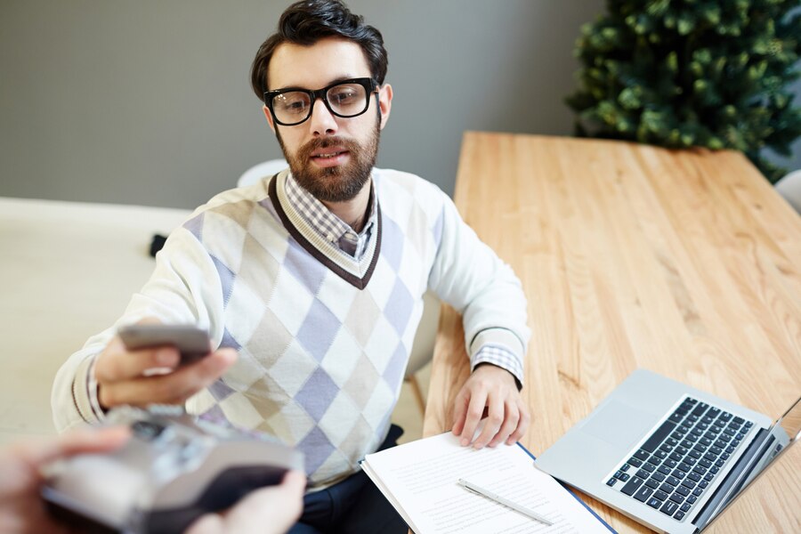 Do I Need a Loan Settlement Lawyer? Pros and Cons Explained