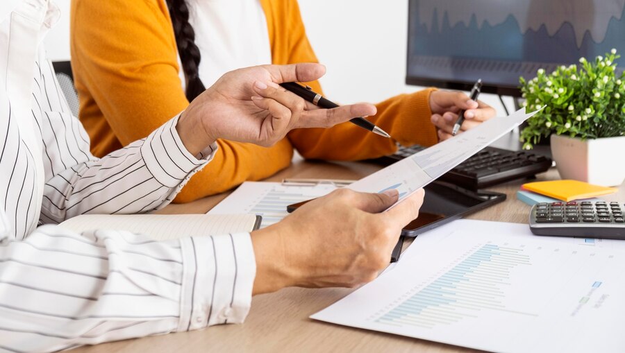 Loan Settlement ke baad loan free life kaise achieve kare